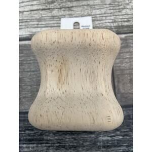 Waddell 2-5/8 In. Hardwood Bun Foot 2749 Waddell 2749 2-5/8 In. 038453192560